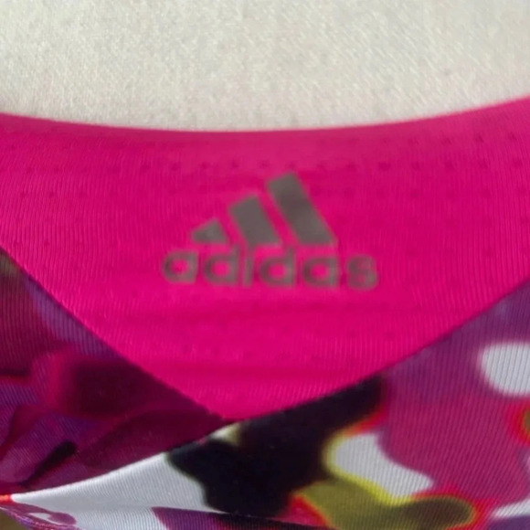 Adidas GT Supernova Green Print‎ and Mesh Logo Sports Bra Size Small (8/10) - Picture 3 of 12